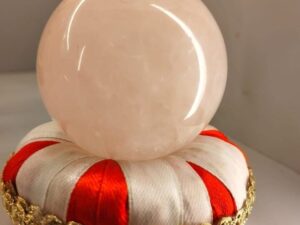 Rose quartz ball
