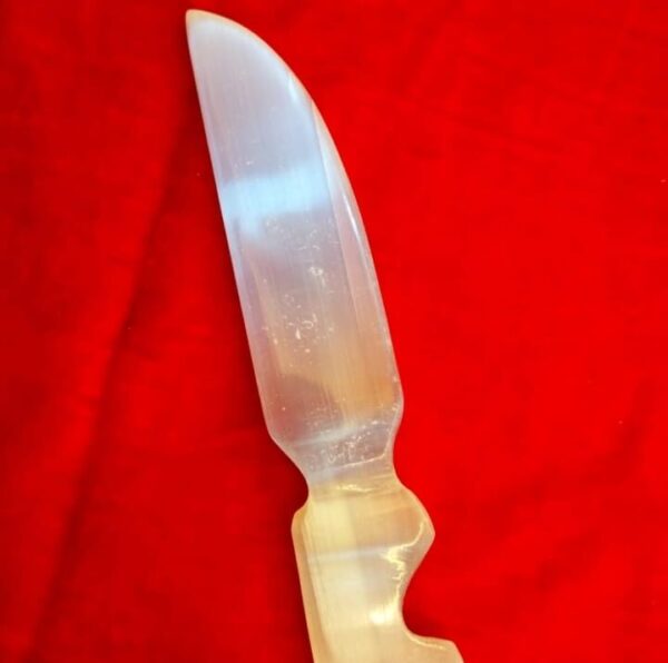 Selenite knife