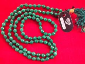 Green Jade  diamond cut mala